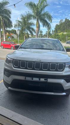 JEEP COMPASS 1.3 T270 TURBO FLEX LONGITUDE AT6 JEEP COMPASS 1.3 T270 TURBO FLEX LONGITUDE AT6